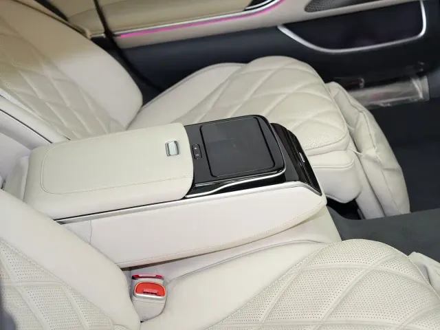 Mercedes-Benz Maybach S-Class — Фото автомобиля 17