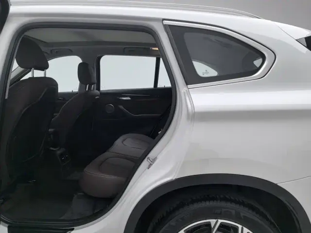 BMW X1 — Фото автомобиля 15
