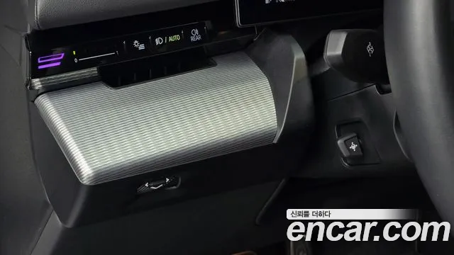 BMW 5 Series G60 — Фото автомобиля 13