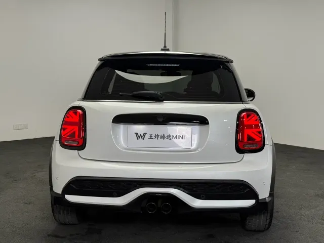 MINI Hatch — Фото автомобиля 13