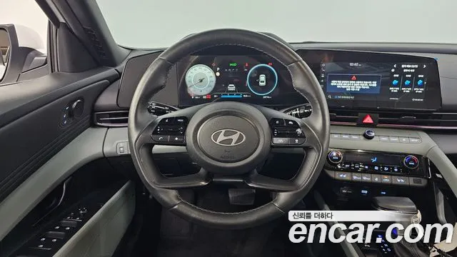 Hyundai Avante CN7 — Фото автомобиля 18