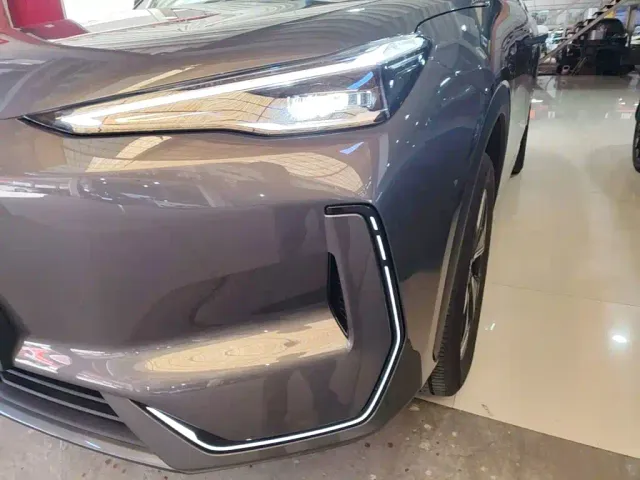 Geely Galaxy E5 — Фото автомобиля 23