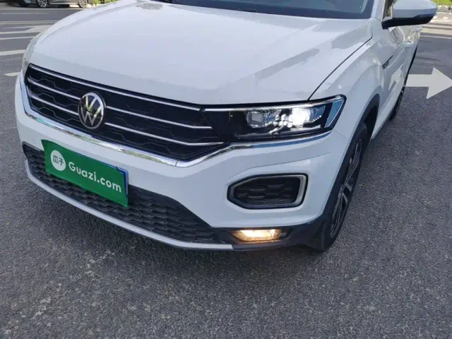 Volkswagen T-Roc — Фото автомобиля 23