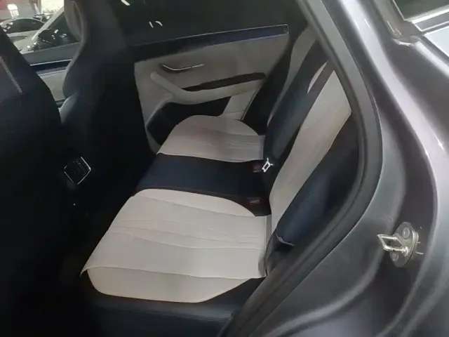 BYD Song PLUS — Фото автомобиля 16