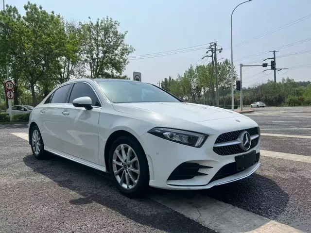 Mercedes-Benz A-Class — Фото автомобиля 3