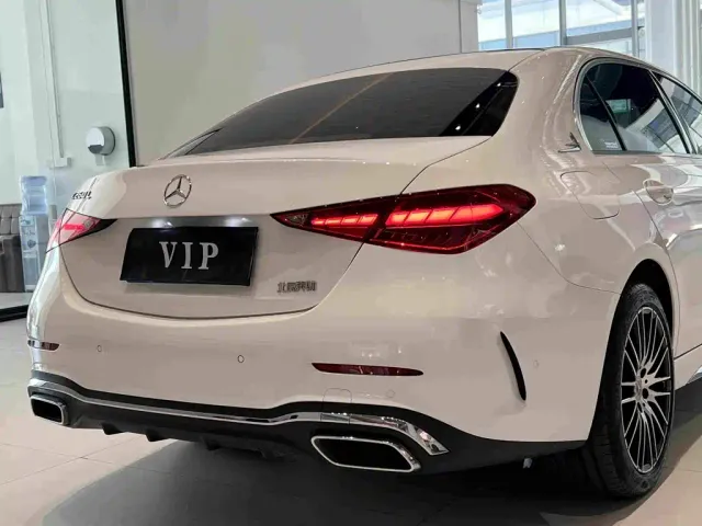 Mercedes-Benz C-Class — Фото автомобиля 17