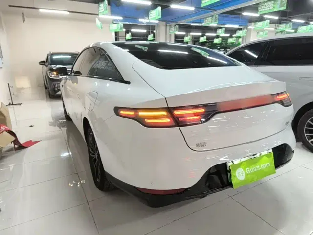 Leapmotor C01 — Фото автомобиля 4
