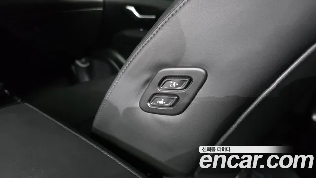 Hyundai Tucson Tucson (NX4) Бензин 1.6 турбо 2WD — Фото автомобиля 25