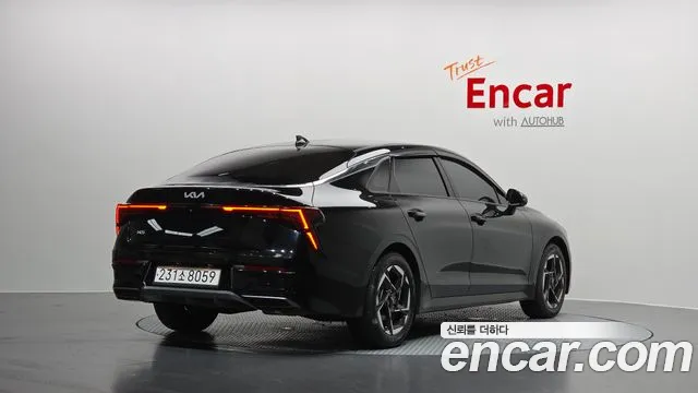 Kia K5 Новый K5 3 поколение 2.0 LPi(Для проката) — Фото автомобиля 2