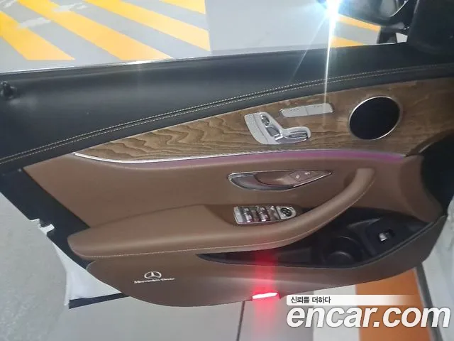 Mercedes-Benz E-Class W213 — Фото автомобиля 13
