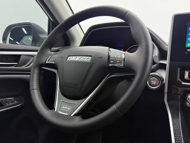 Haval M6 — Фото автомобиля 13