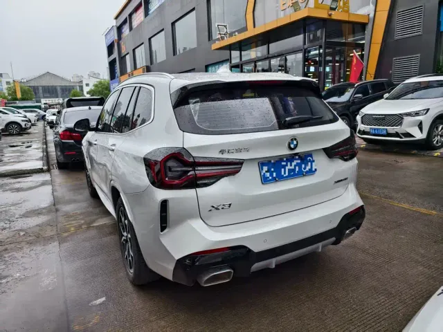 BMW X3 — Фото автомобиля 3