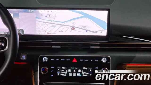 Genesis GV80 — Фото автомобиля 24