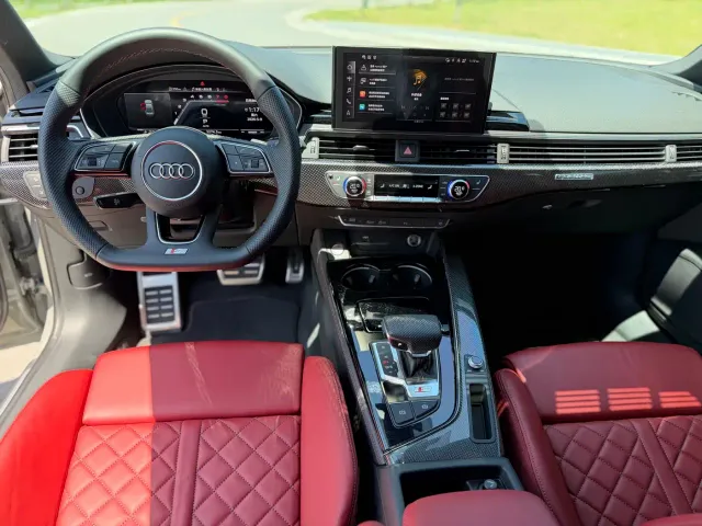 Audi S4 — Фото автомобиля 11