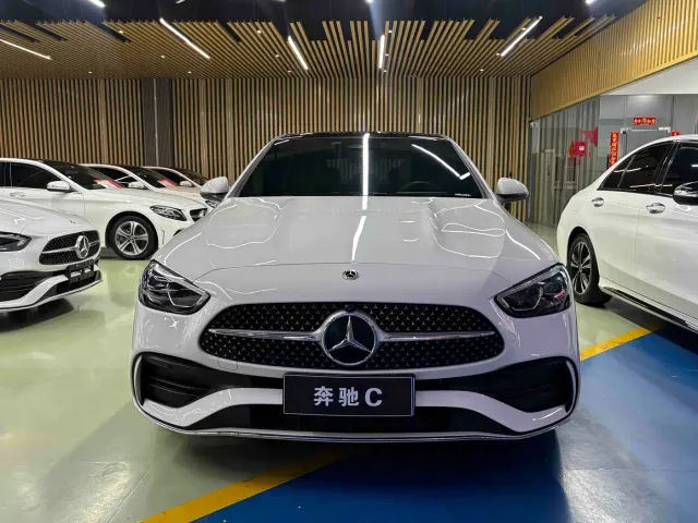 Mercedes-Benz C-Class — Фото автомобиля 2