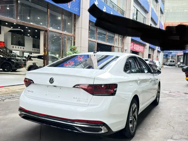 Volkswagen Sagitar — Фото автомобиля 6