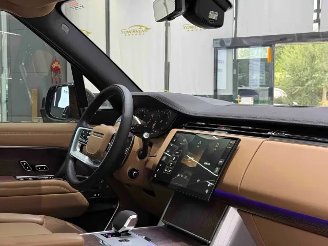 Land Rover Range Rover — Фото автомобиля 7