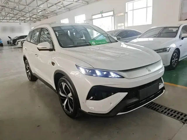 BYD Song Pro — Фото автомобиля 3