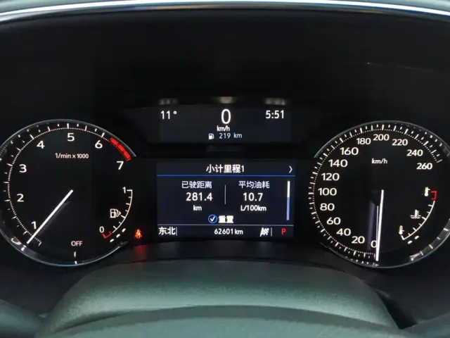 Cadillac CT5 — Фото автомобиля 14