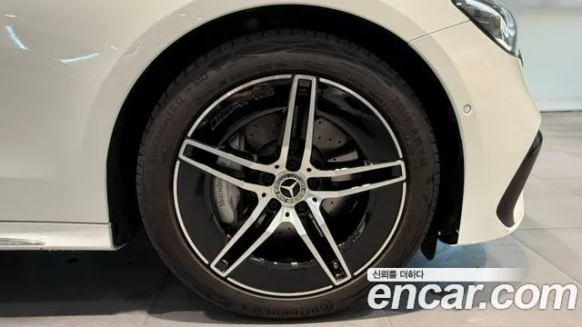 Mercedes-Benz E-Class W214 — Фото автомобиля 12