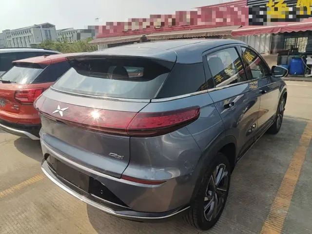 Xpeng G3 — Фото автомобиля 6