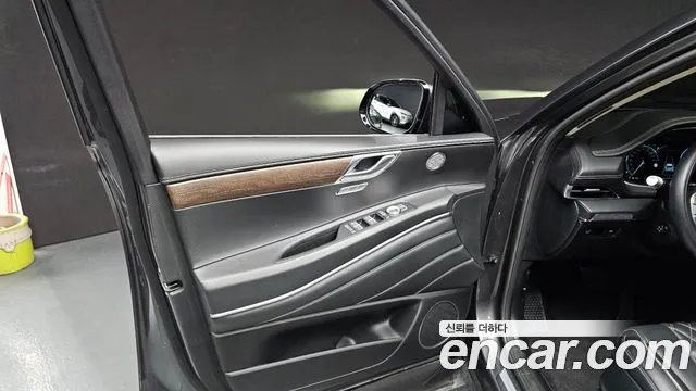 Genesis GV80 2.5T Бензин AWD — Фото автомобиля 20