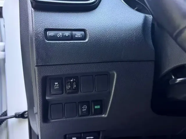 Nissan X-Trail — Фото автомобиля 15