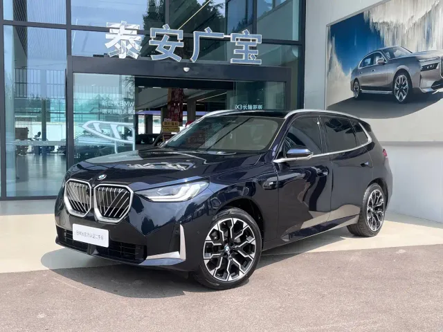 Фотография автомобиля — BMW X3