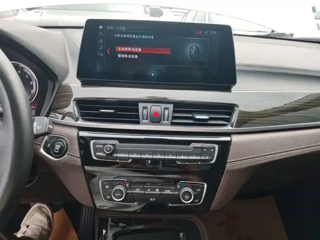 BMW X1 — Фото автомобиля 12