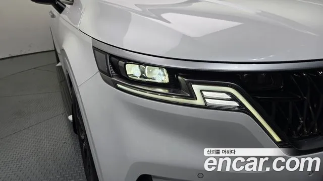 Kia Canival Carnival 4 поколение 9 мест Prestige — Фото автомобиля 20