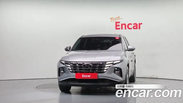 Hyundai Tucson Tucson (NX4) Дизель 2.0 2WD — Фото автомобиля 3