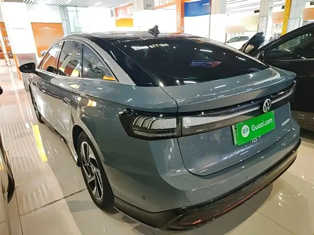 Volkswagen ID.7 Vizzion — Фото автомобиля 4