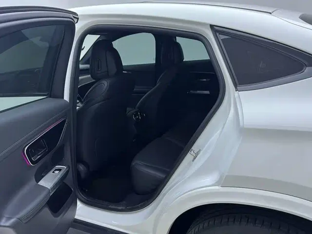 Mercedes-Benz GLC Coupe — Фото автомобиля 16