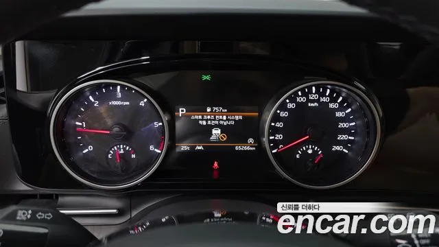 Kia Canival Carnival 4 поколение Дизель 9 мест Noblesse — Фото автомобиля 8
