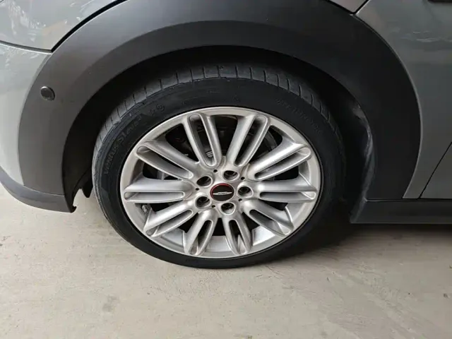 MINI Hatch — Фото автомобиля 24
