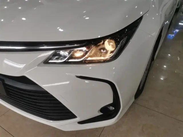 Toyota Corolla — Фото автомобиля 23