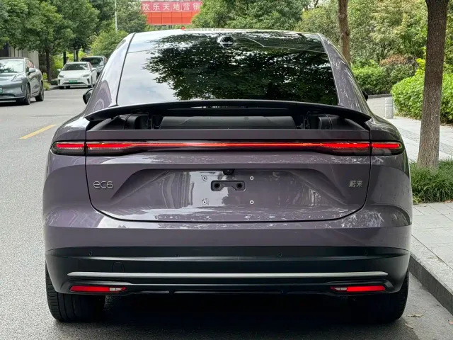 Nio EC6 — Фото автомобиля 4
