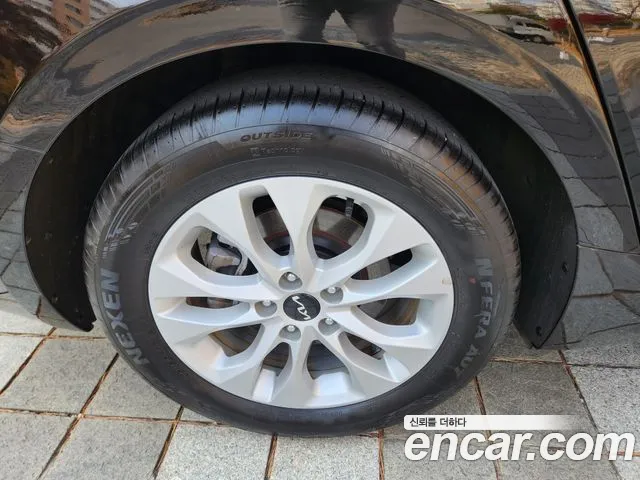 Kia K8 2.5 Бензин 2WD — Фото автомобиля 5