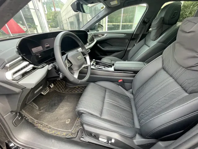Audi A6L — Фото автомобиля 5