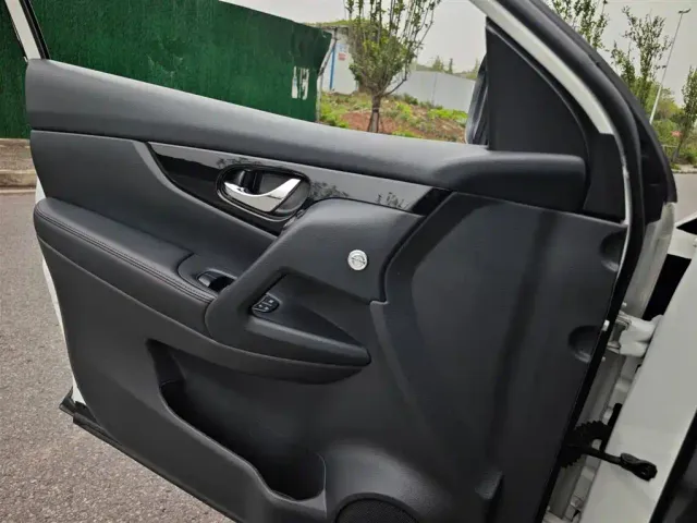Nissan Qashqai — Фото автомобиля 12