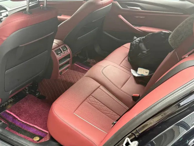 BMW 5 Series — Фото автомобиля 8