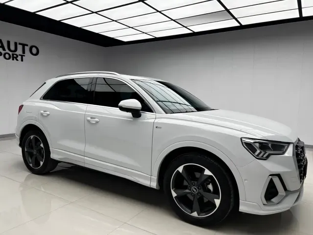 Audi Q3 — Фото автомобиля 3