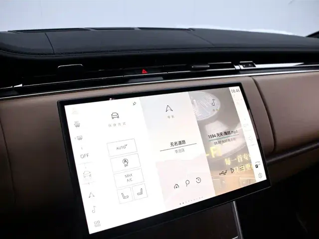Land Rover Range Rover — Фото автомобиля 8