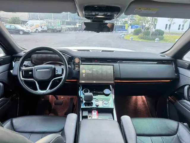 Land Rover Range Rover Sport — Фото автомобиля 5