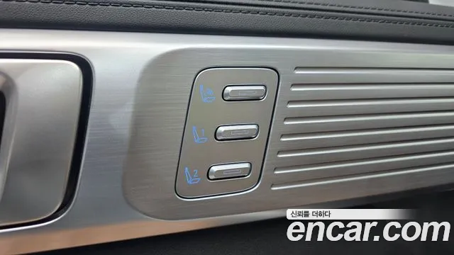 Hyundai Santa Fe MX5 — Фото автомобиля 18