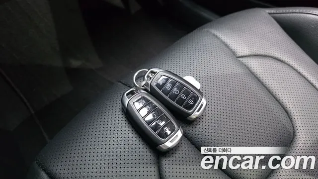 Hyundai AVANTE Avante (CN7) — Фото автомобиля 20