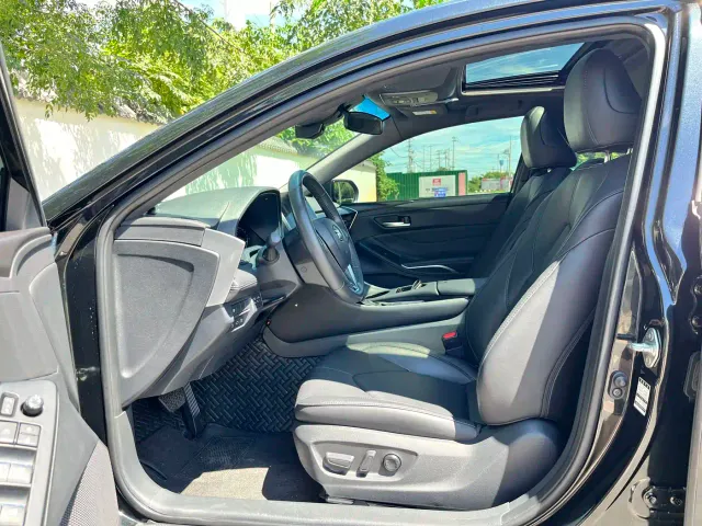 Toyota Avalon — Фото автомобиля 4