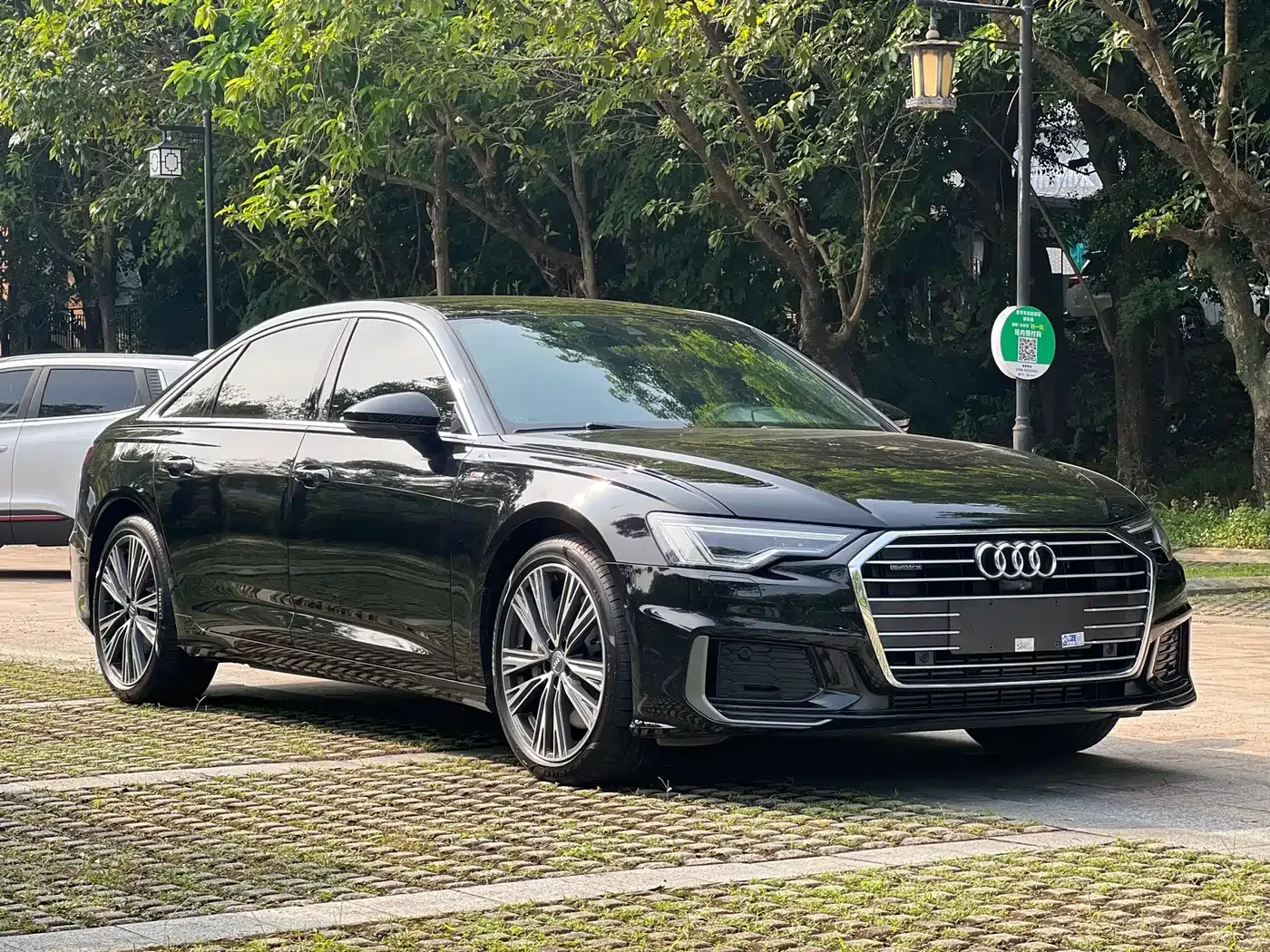 Audi Audi A6L 2021 55 TFSI quattro Premium Dynamic — Фото автомобиля 5