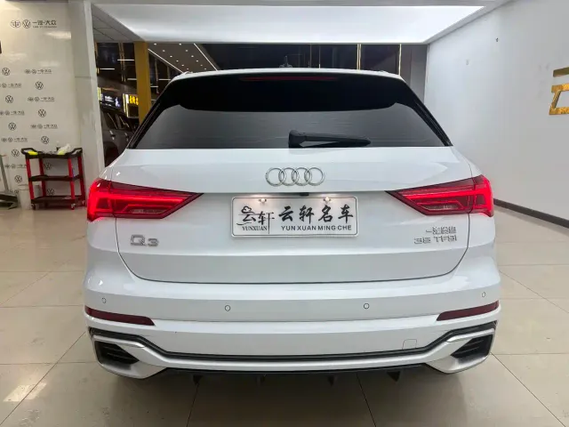 Audi Q3 — Фото автомобиля 6