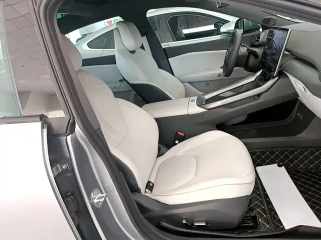 Arcfox Alpha S5 — Фото автомобиля 24
